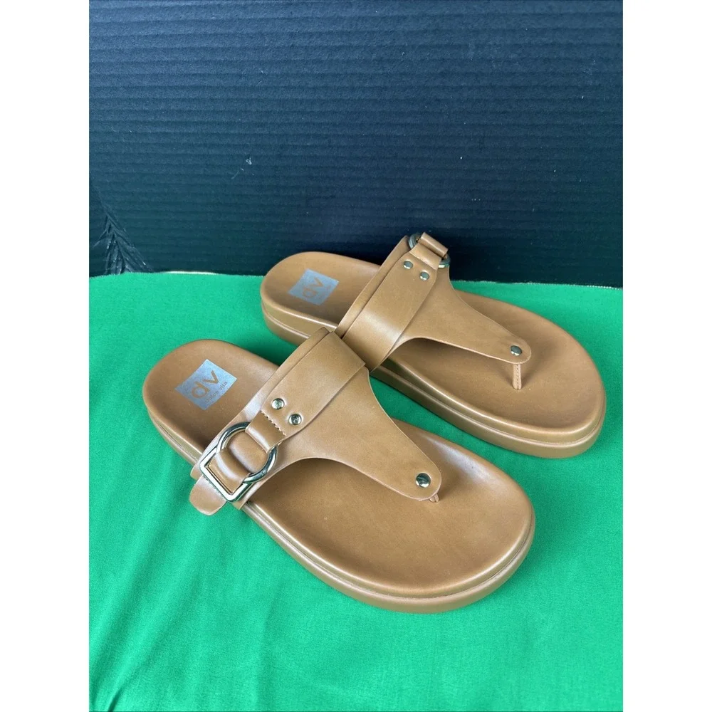 DV by Dolce Vita Womens Ulan Footbed Sandal Tan Size 8 NEW